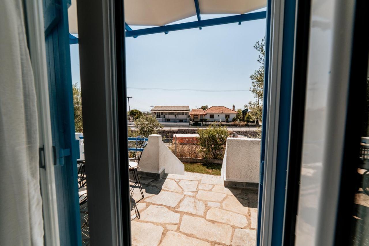 Cyclades Luxury Studios Nea Poteidaia Exterior foto