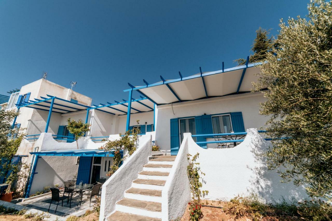 Cyclades Luxury Studios Nea Poteidaia Exterior foto