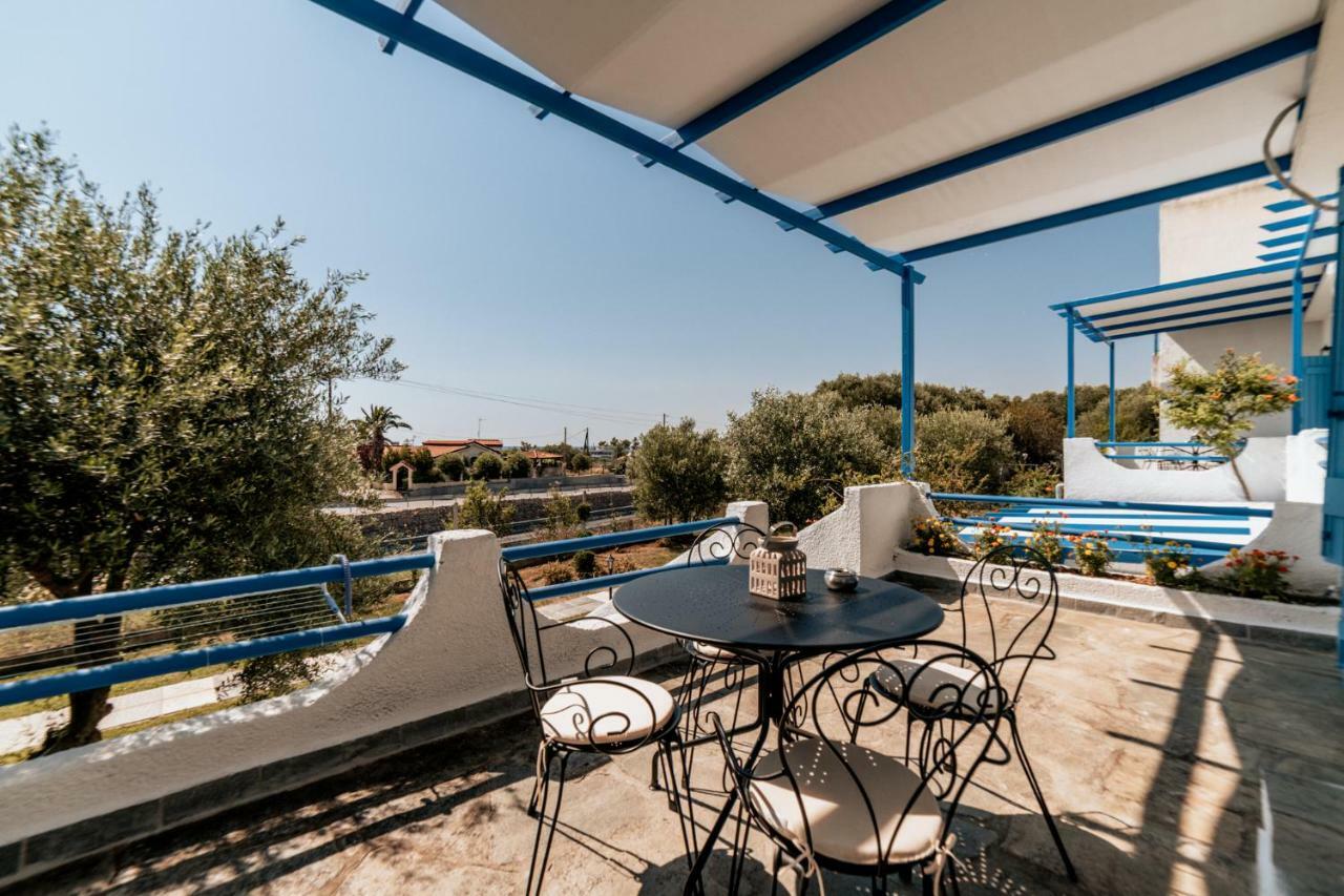 Cyclades Luxury Studios Nea Poteidaia Exterior foto