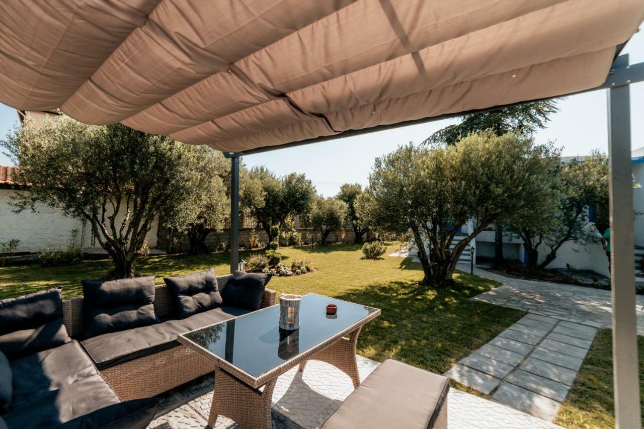 Cyclades Luxury Studios Nea Poteidaia Exterior foto
